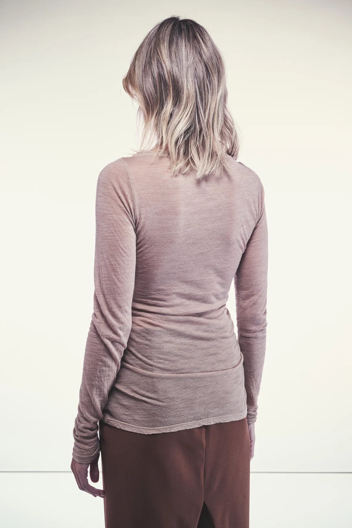 W5FF5WH16V61-2-C_793c7729-5c29-4eca-85a8-0b6269bb232f